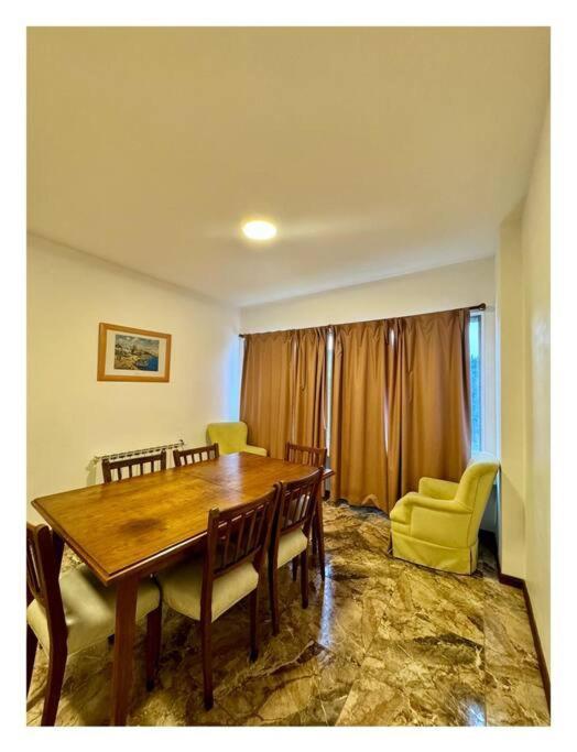 Apartamento Bam Flat Apart Grande En El Centro Vista Lago San Carlos de Bariloche